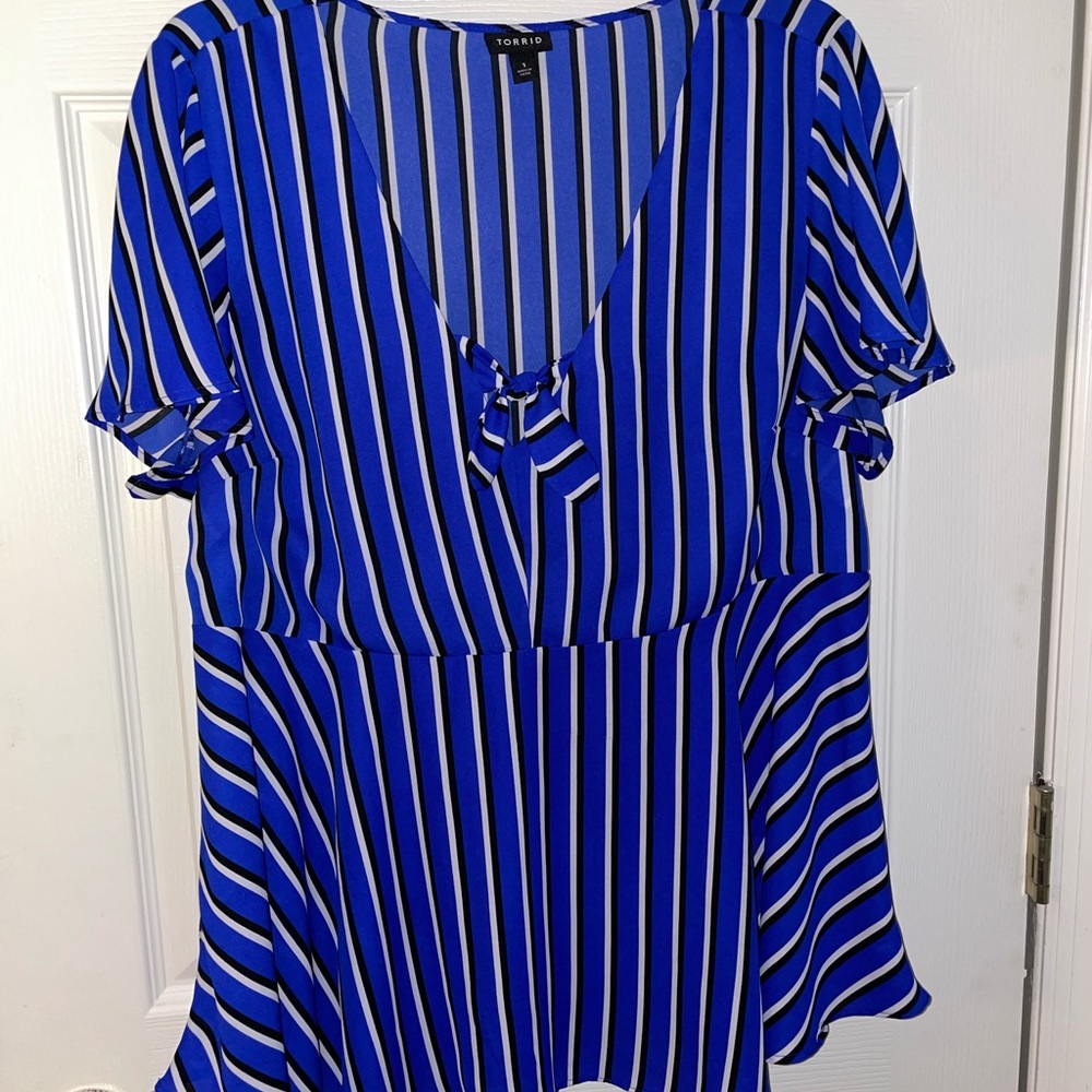 Torrid Blouse‼️BOGO‼️